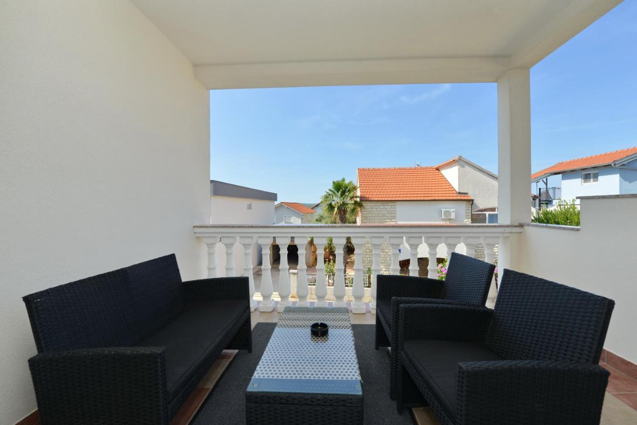 Apartmani L&R Bibinje Luaran gambar