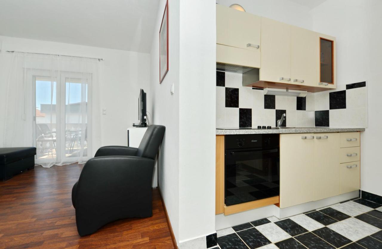 Apartmani L&R Bibinje Luaran gambar